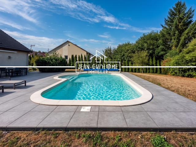 Maison avec piscine 3 chambres 127m2 habitables 1506m2 de terrain