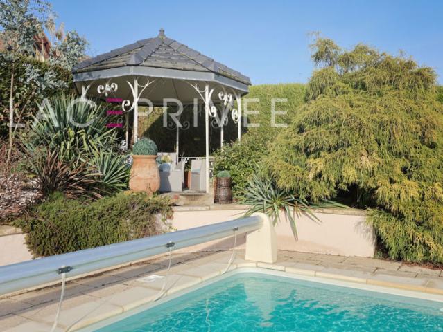 Maison avec piscine