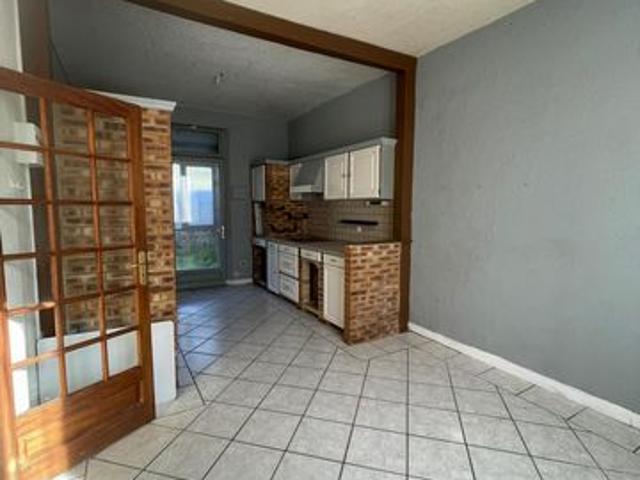 MAISON AVEC SEPT CHAMBRES