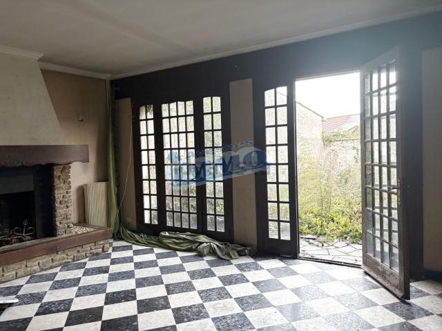 Maison, Avesnes le Comte