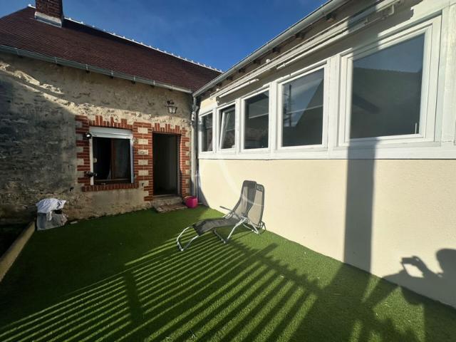 Maison Averdon 8 pièce s 163 m²