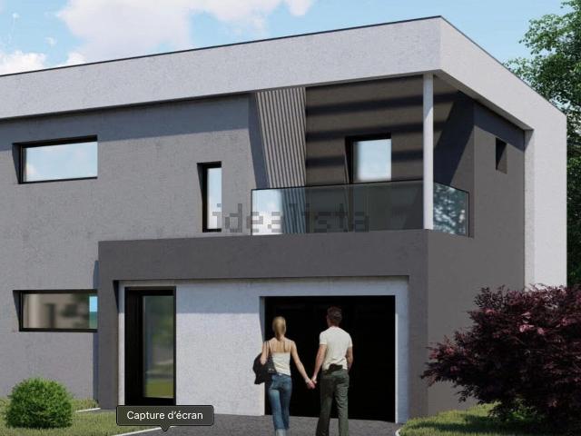 Maison, Avril