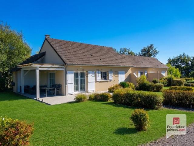 Maison, Ayen