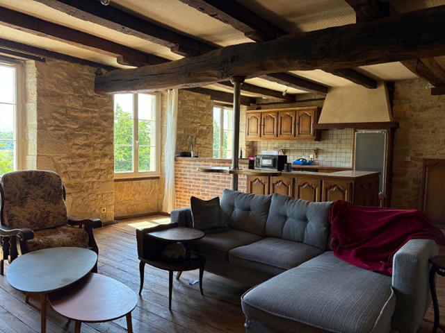 Maison Ayen 7 pièce s 176 m2