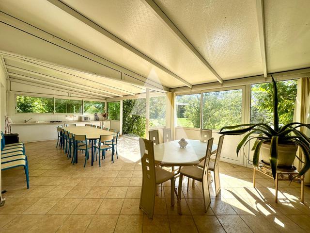 Maison Aynac 149m², 8 pièces, 6 chambres. 149m² Aynac