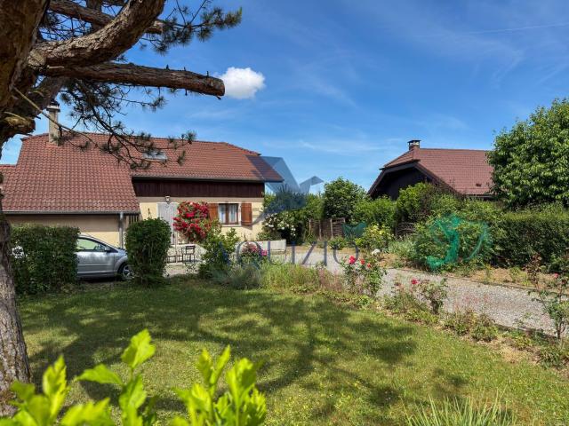 Maison, Ayse