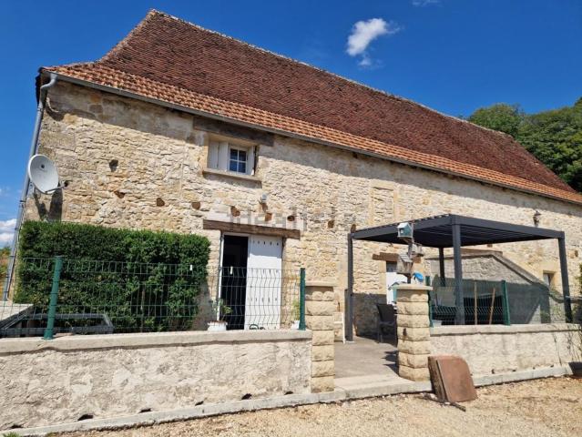 Maison, Azerat