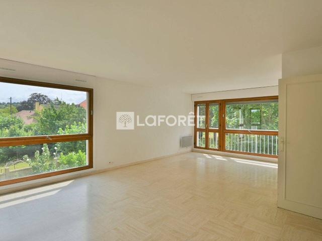 Maison Bougival 6 pièce s 144 m2