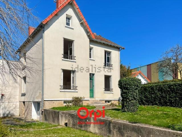 Maison, Boussac