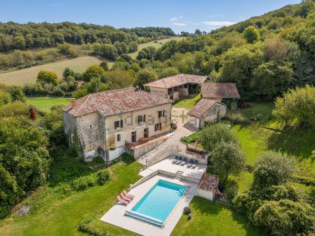 Maison, Boussan