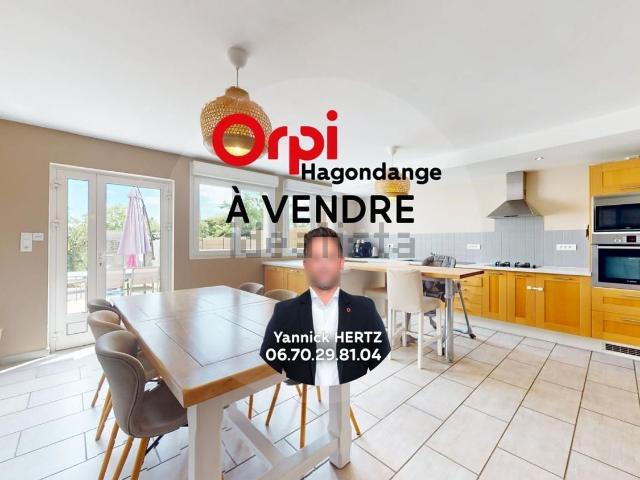 Maison, Bousse