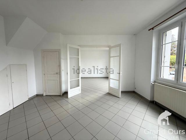 Maison, Bourbon l&apos Archambault