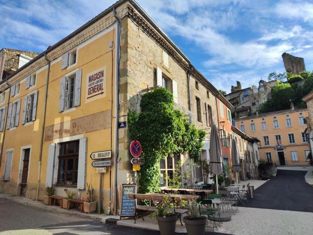 Maison, Bourdeaux