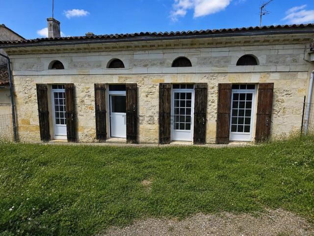 Maison, Bourg