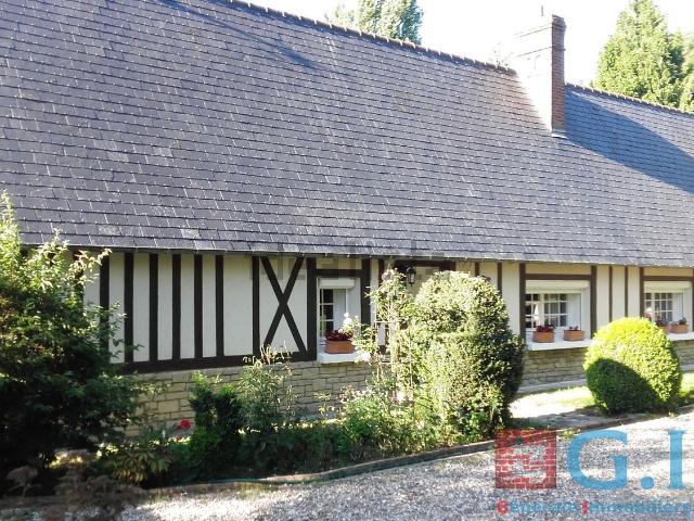 Maison, Bourg Achard
