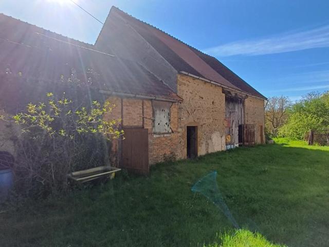 Maison bourg de Saint Civran 5 pièce s 95 m2