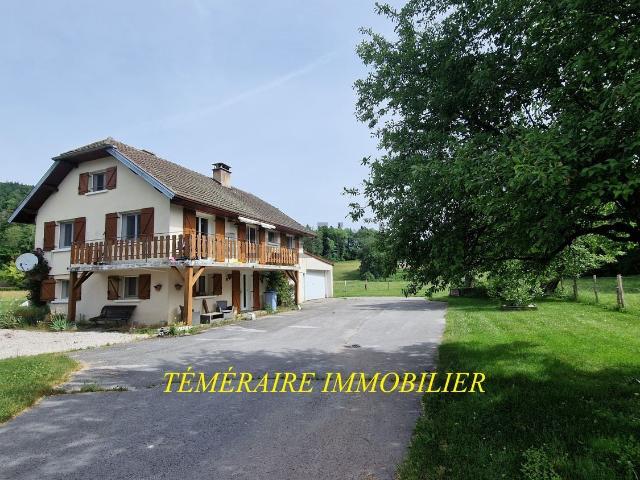 Maison, Bourg de Sirod