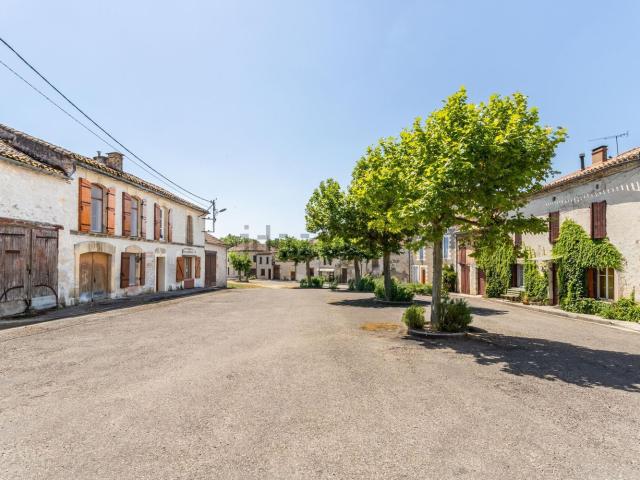 Maison, Bourg de Visa