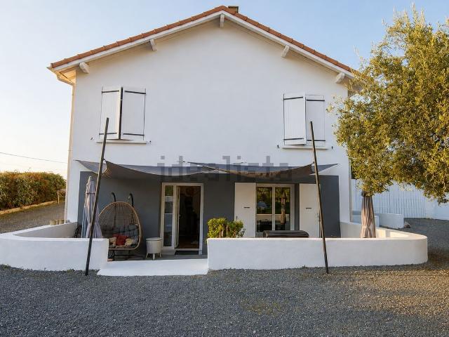 Maison, Bourg lès Valence