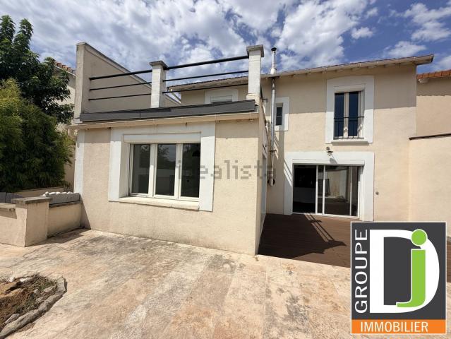 Maison, Bourg lès Valence