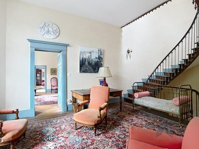 Maison bourgeoise 13 pièces 440 m2 441m² Longages