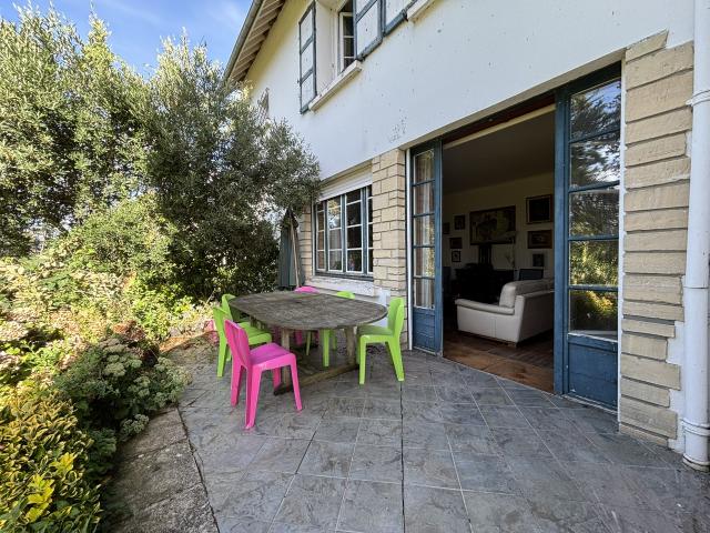 Maison bourgeoise 11 pièces VIERVILLE SUR MER