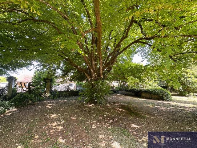 Maison Bourgeoise Avecjardin 230m² Barbezieux Saint Hilaire