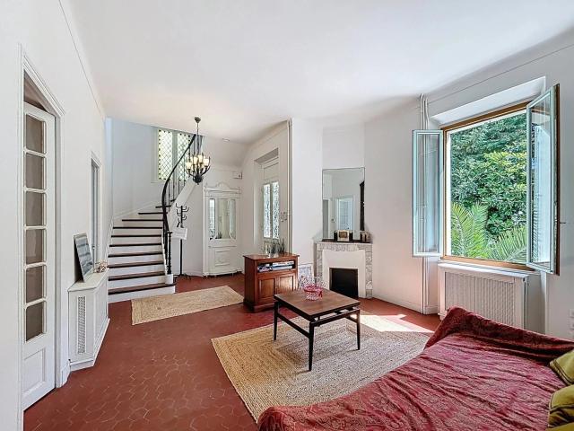 Maison bourgeoise du 19ème siècle à cap d'Antibes 237m² Cap d'Antibes