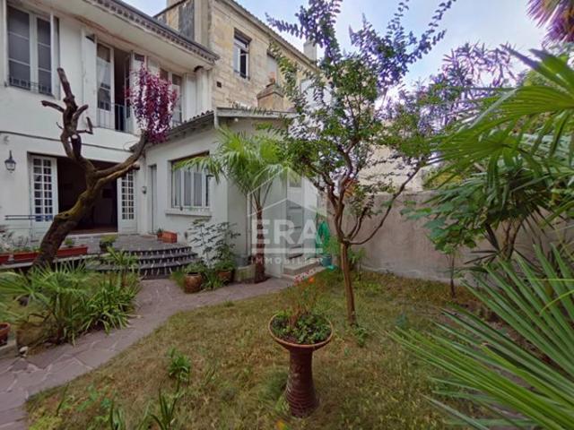 Maison bourgeoise en Pierre 5 chambres Jardin Garage Cave Bordeaux Croix Blanche 6 pièce s 154.16 m2
