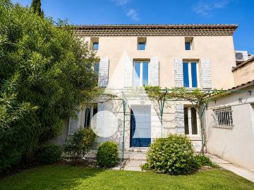 Maison bourgeoise Jonquières 6 pièces 130 m2
