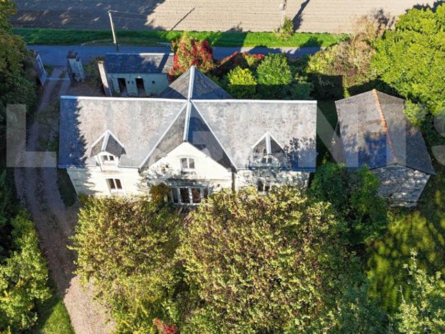 Élégante maison bourgeoise rénovée – Cadre bucolique à 7