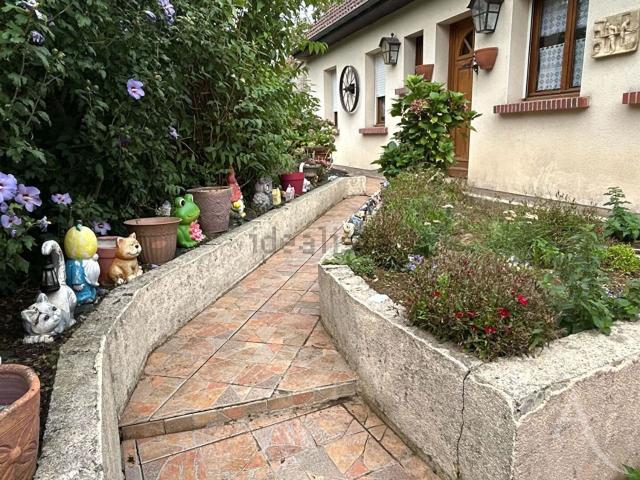 Maison, Bourthes