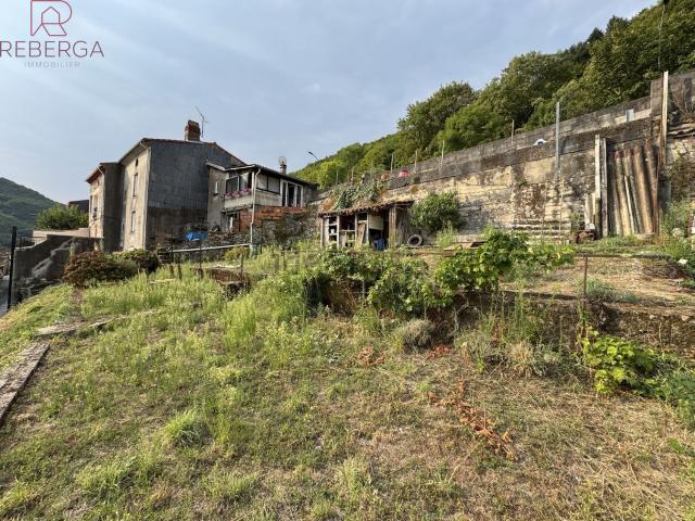Maison, Bout du Pont de Larn