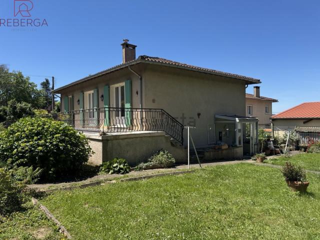 Maison, Bout du Pont de Larn