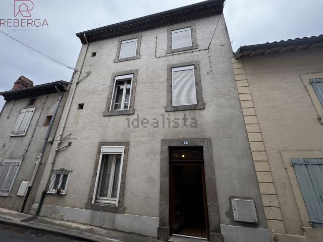 Maison, Bout du Pont de Larn