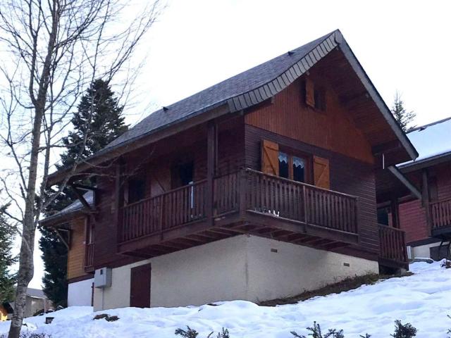Maison, Boutx