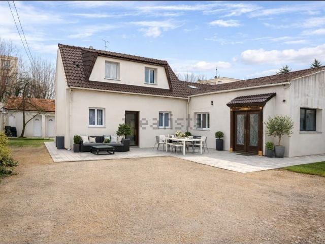 Maison, Bobigny