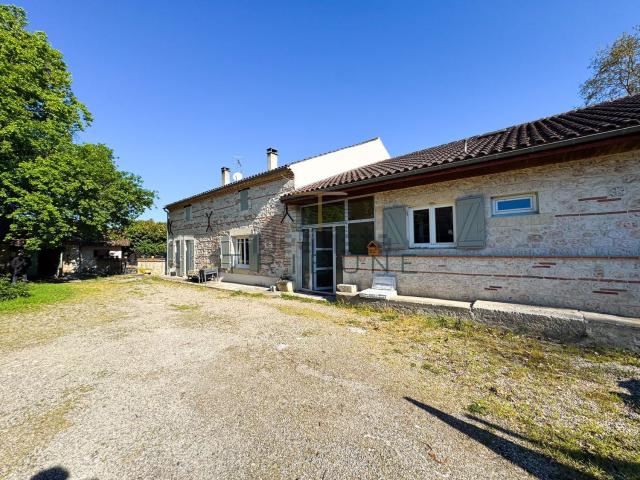 Maison, Boé