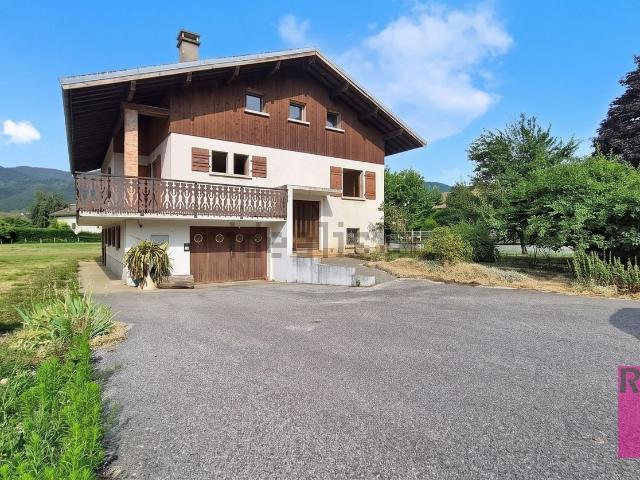 Maison, Boëge