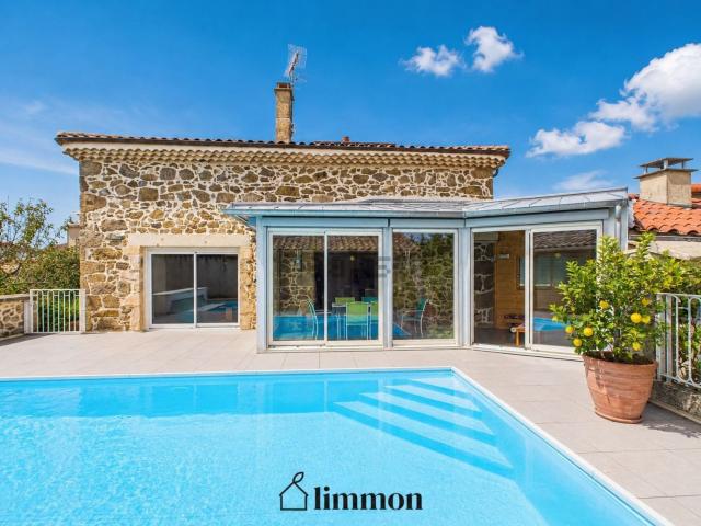 Maison, Bogy