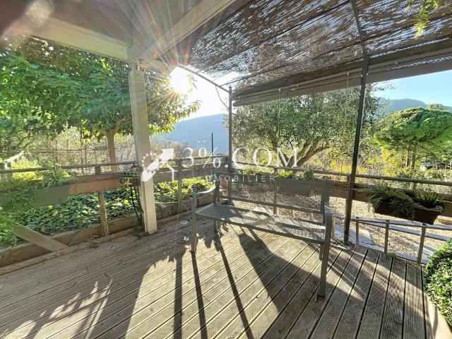 Maison bois 112m2 habitables avec piscine