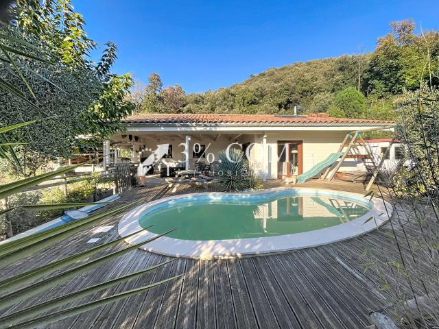 Maison bois 112m2 habitables avec piscine