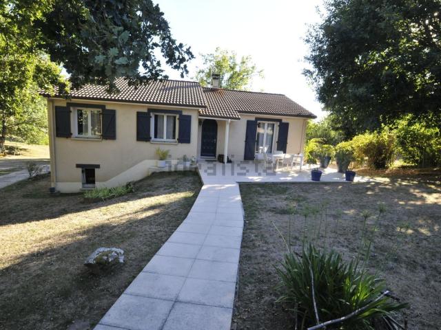 Maison, Boisseuil
