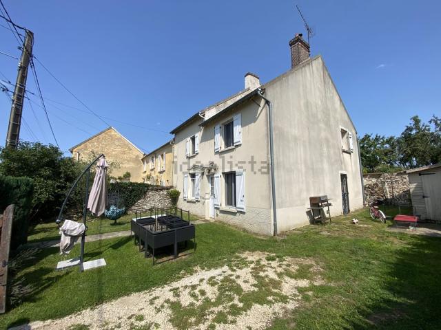 Maison, Boitron