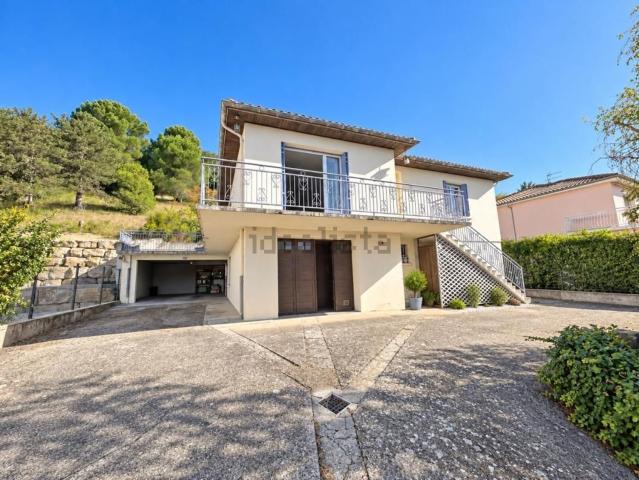 Maison, Bon Encontre
