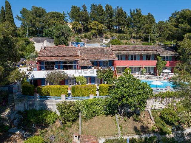 Maison, Bormes les Mimosas