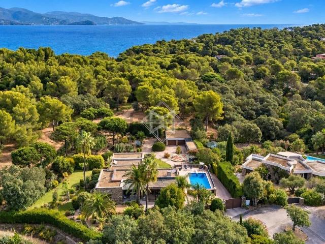 Maison, Bormes les Mimosas