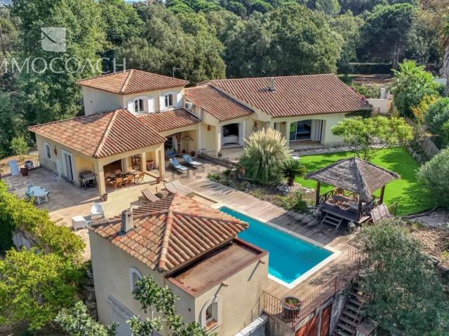 Maison, Bormes les Mimosas
