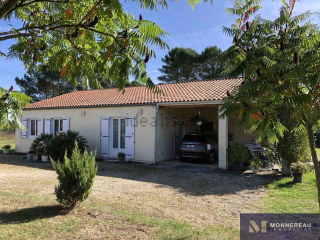 Maison, Bors Canton de Charente Sud