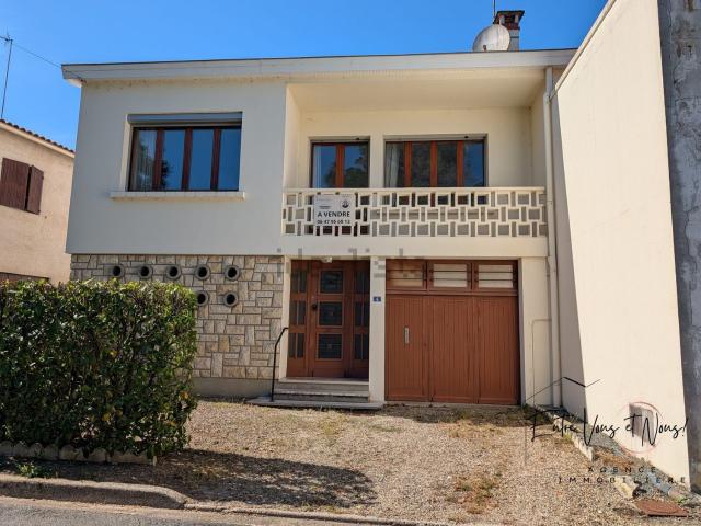 Maison, Bazas